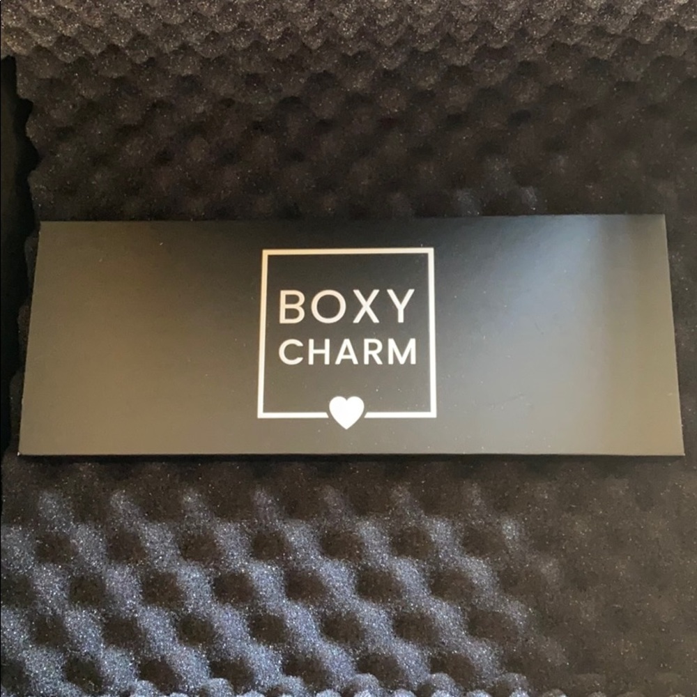 Boxy Charm Eyeshadow Palette